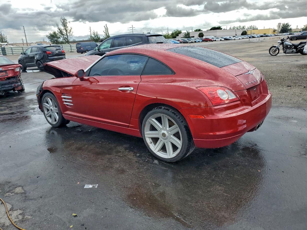 2005 Chrysler Crossfire Limited - Image 2
