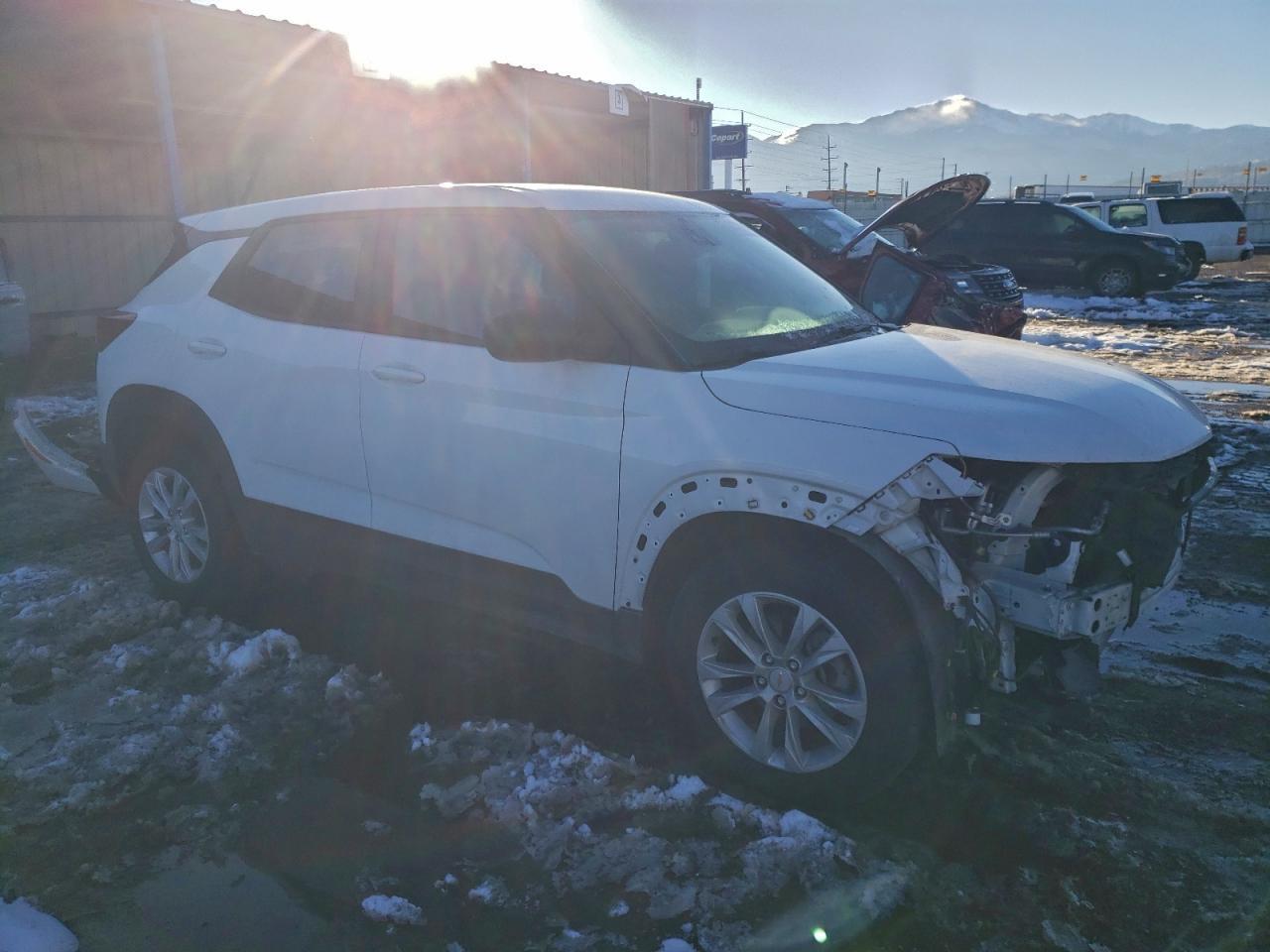 2021 Chevrolet Trailblazer Ls - Image 4