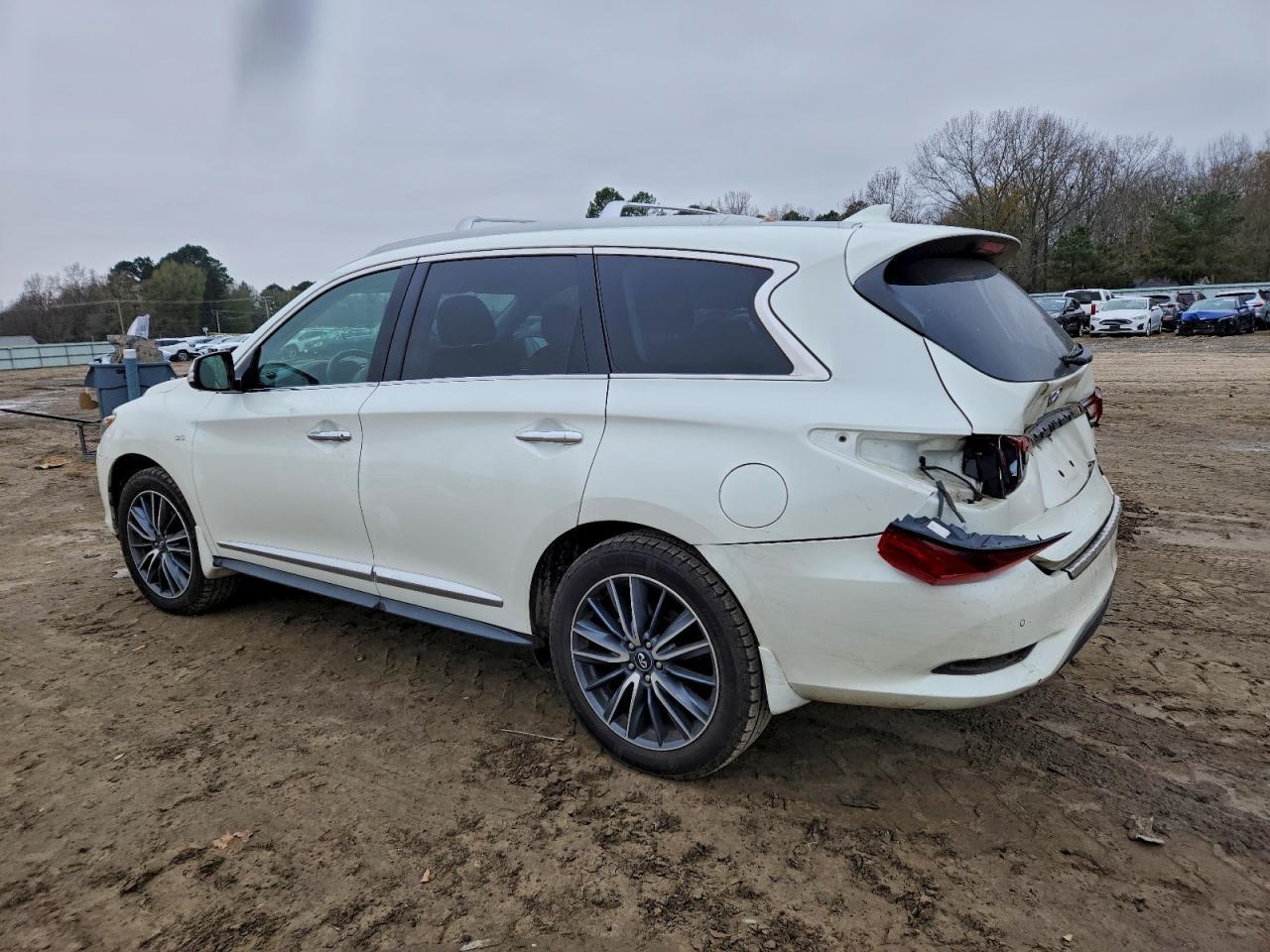 2019 Infiniti Qx60 Luxe - Image 2