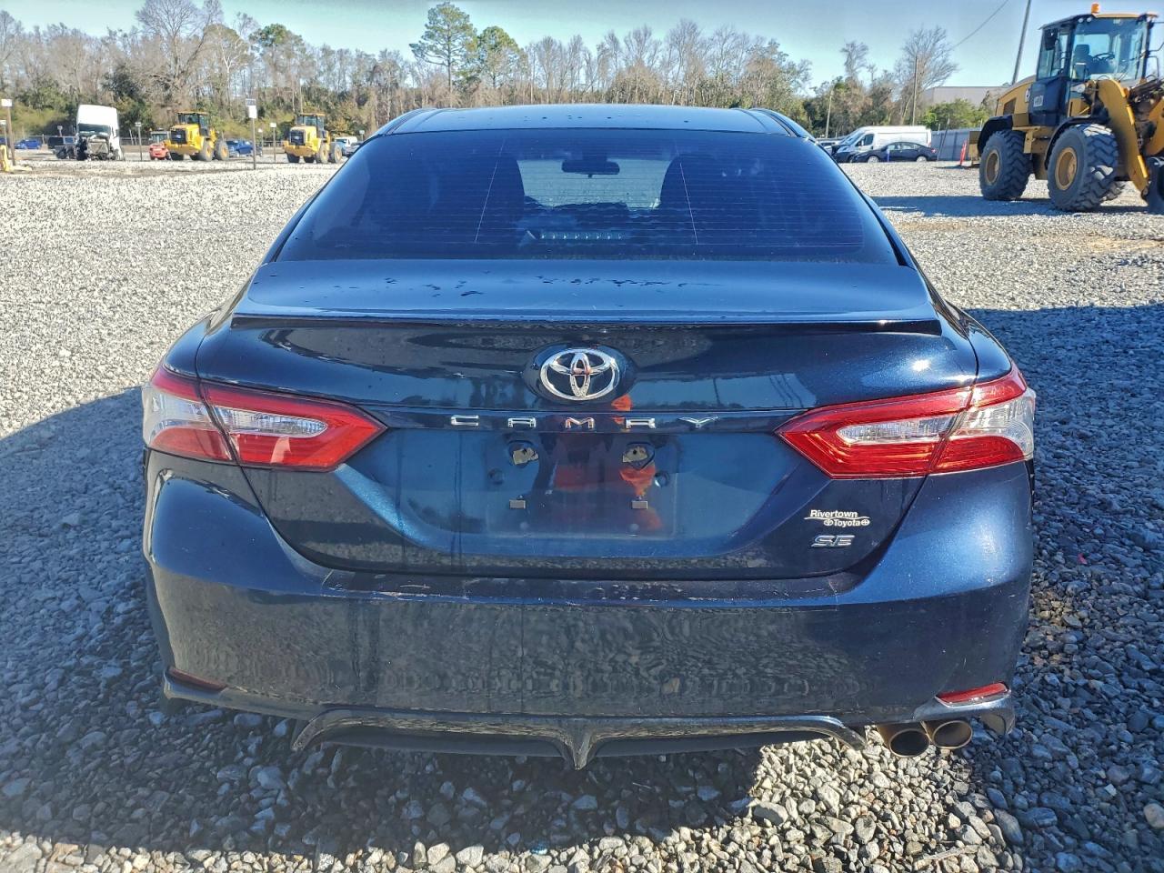 2018 Toyota Camry L - Фото 6