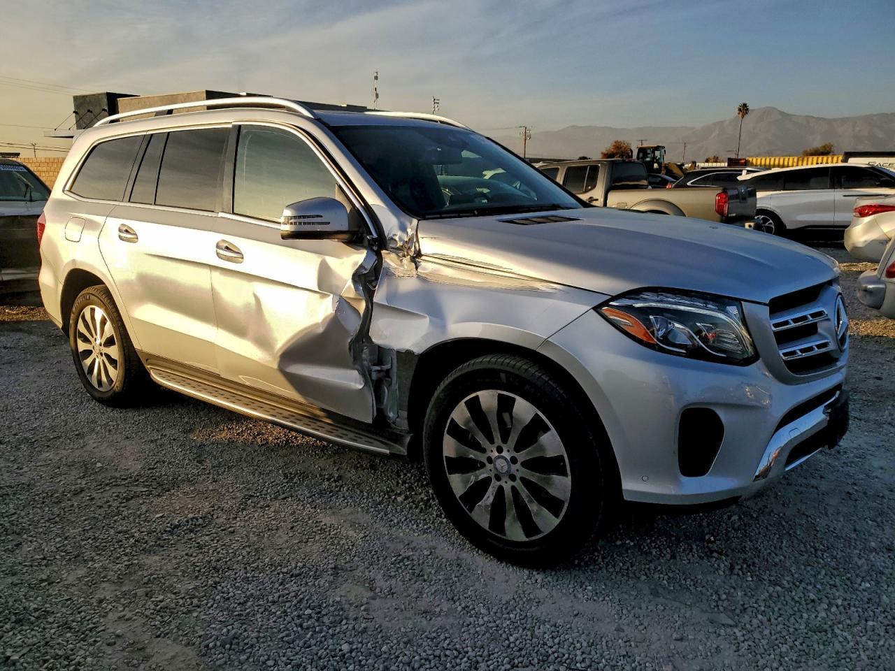 2017 Mercedes-Benz Gls 450 4Matic - Image 4