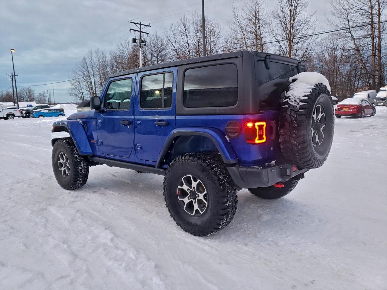 2019 Jeep Wrangler Unlimited Rubicon - Фото 2