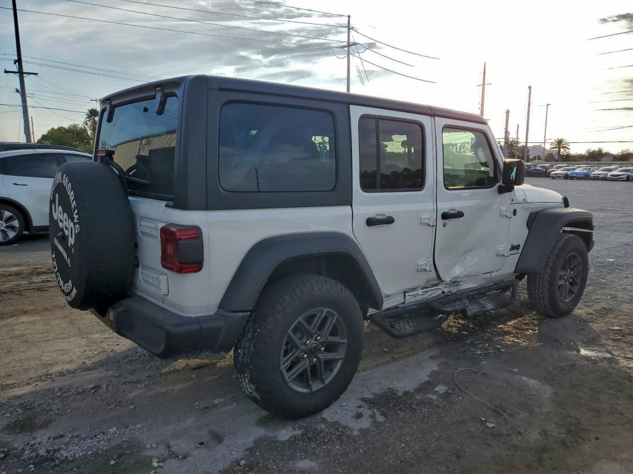 2025 Jeep Wrangler Sport - Image 3