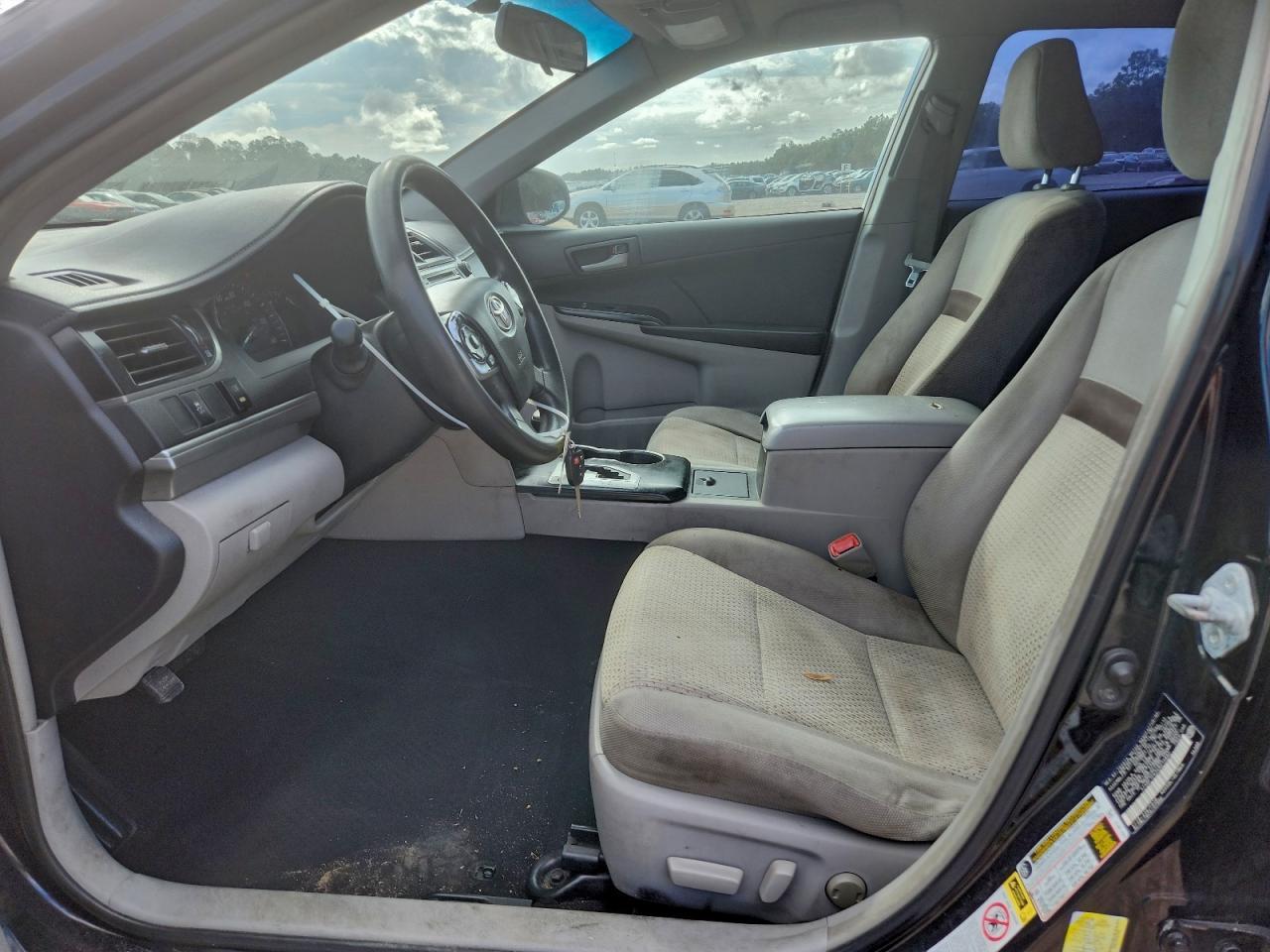 2012 Toyota Camry - Фото 7