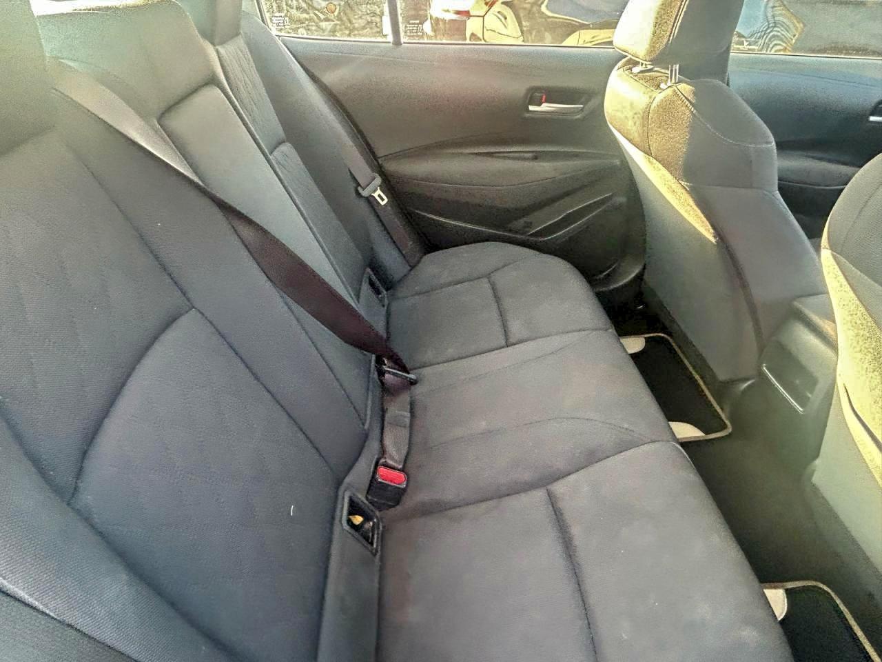 2020 Toyota Corolla Le - Фото 6