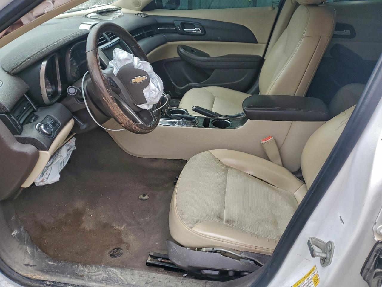 2014 Chevrolet Malibu 2Lt - Image 7