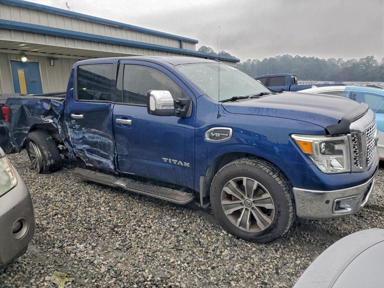 2017 Nissan Titan Sv - Фото 4