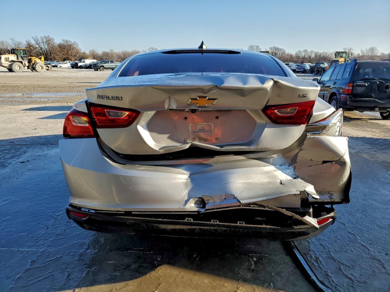 2016 Chevrolet Malibu Ls - Image 6