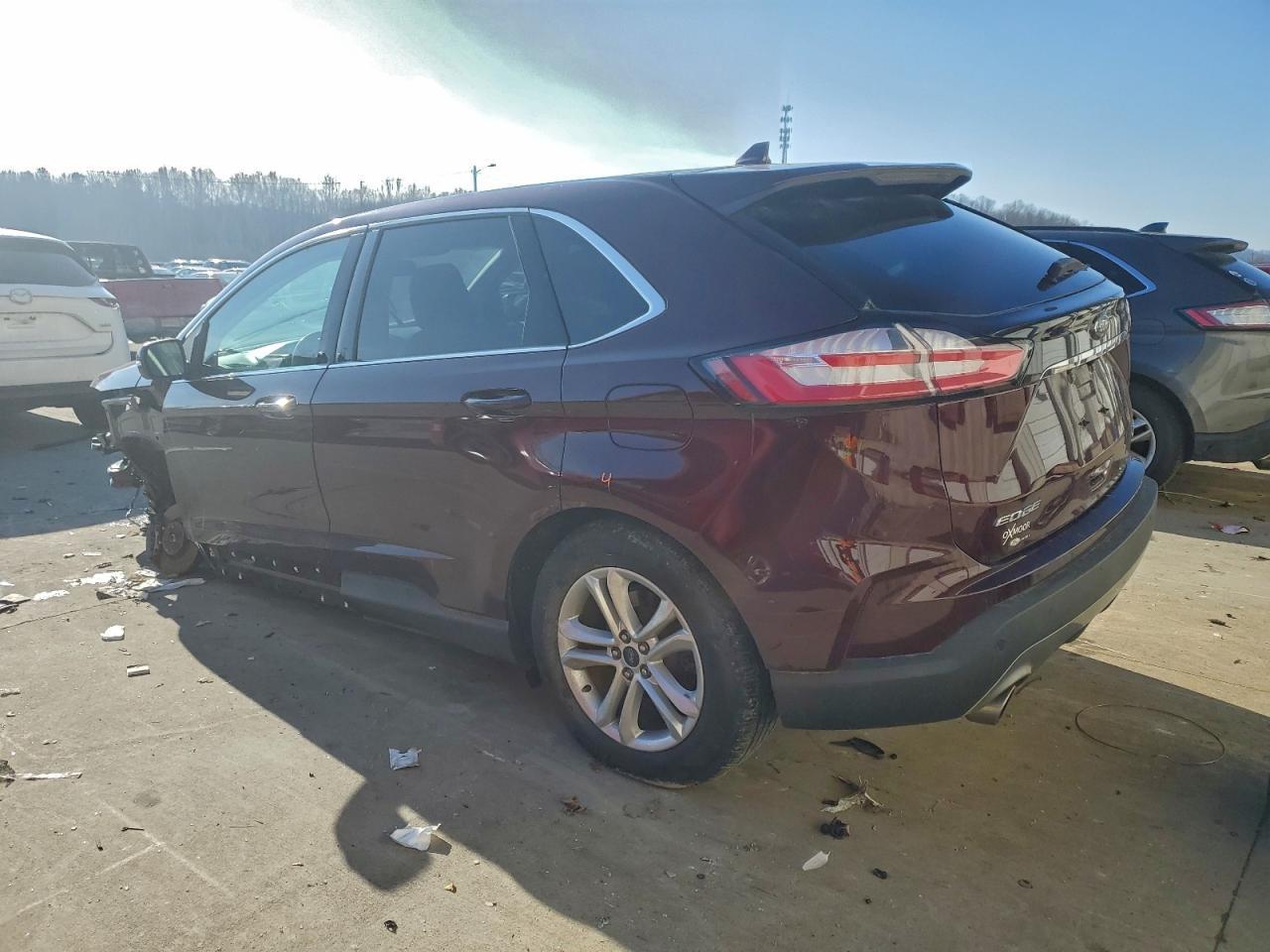 2020 Ford Edge Sel - Фото 2