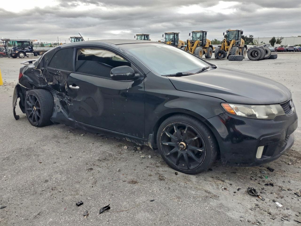 2012 Kia Forte Koup Ex - Image 4