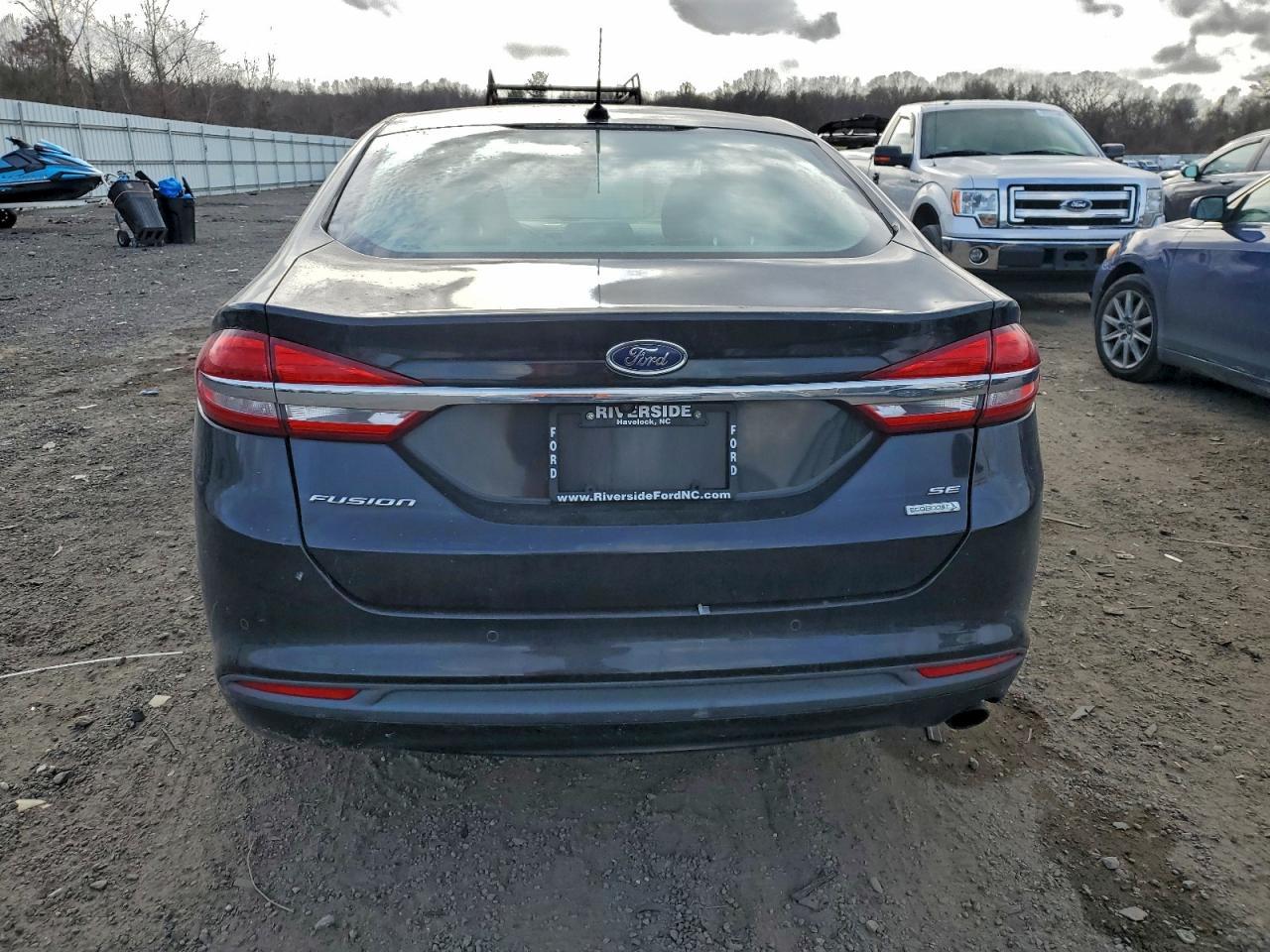 2017 Ford Fusion Se - Фото 6