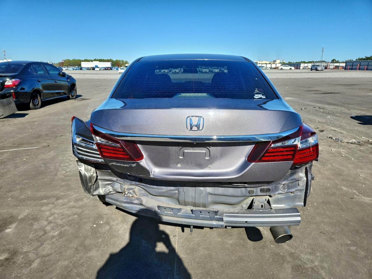 2017 Honda Accord Lx - Фото 6