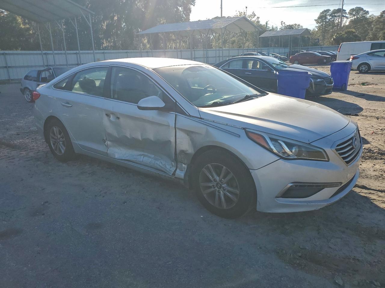 2015 Hyundai Sonata Se - Image 4