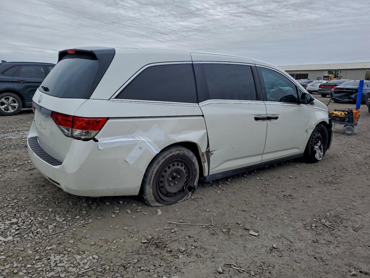 2015 Honda Odyssey Lx - Фото 3