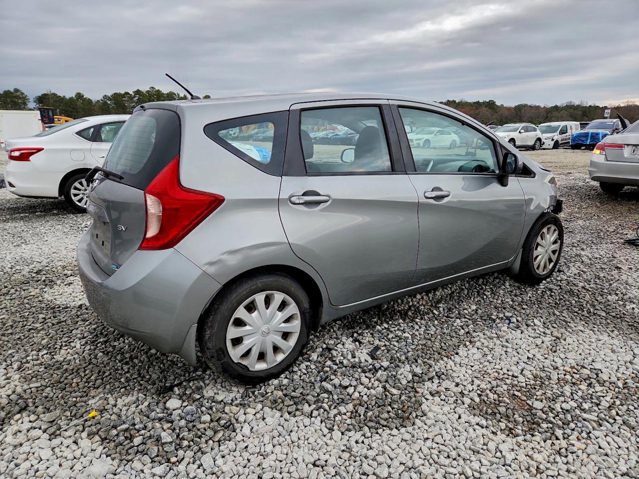 2014 Nissan Versa Note Sv - Image 3