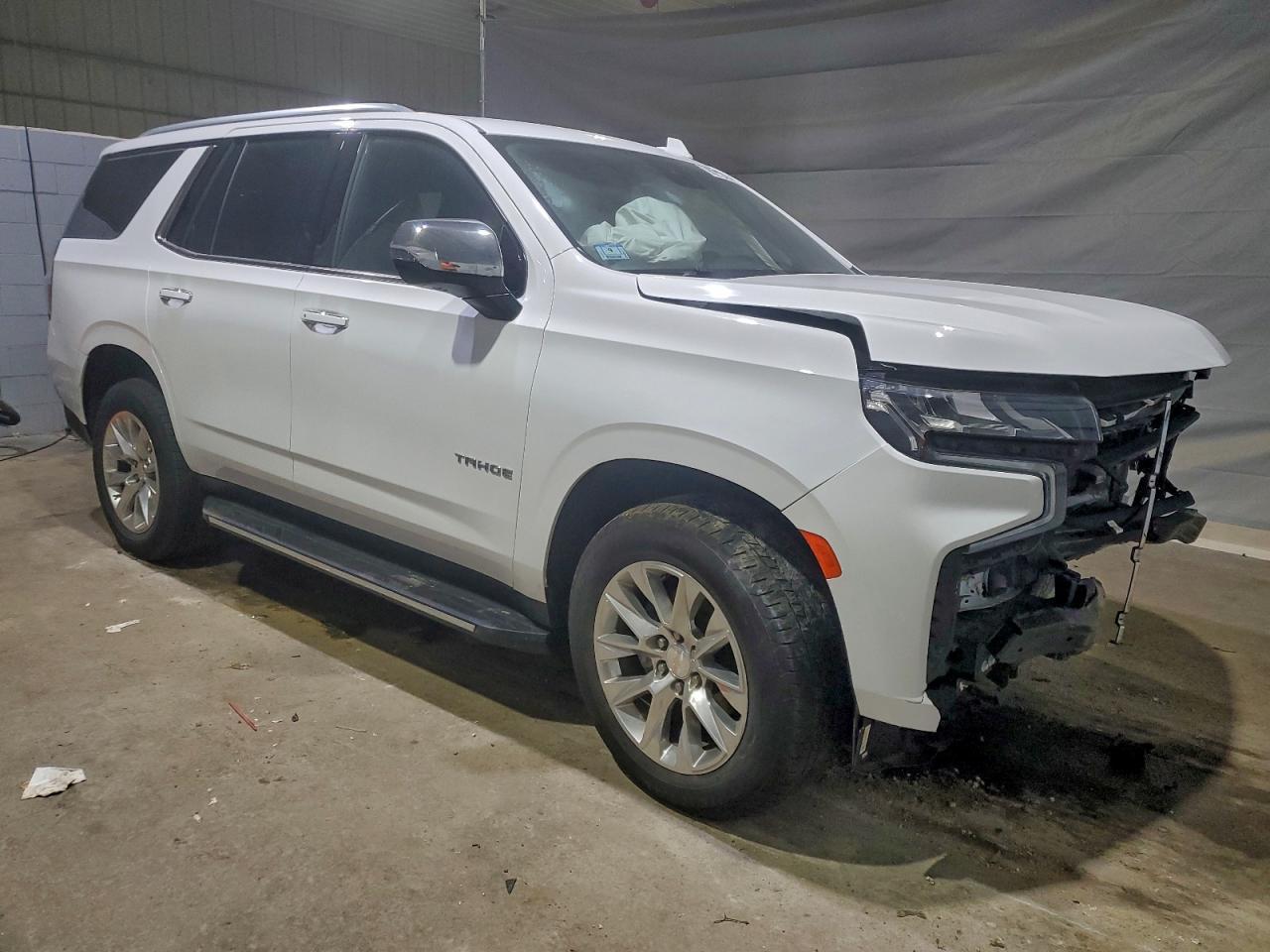 2023 Chevrolet Tahoe K1500 Premier - Фото 4