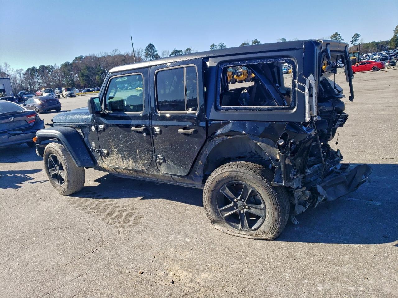 2019 Jeep Wrangler Unlimited Sport - Фото 2