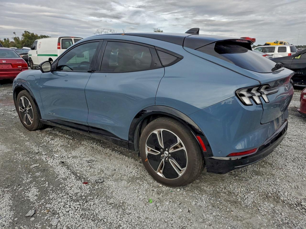 2023 Ford Mustang Mach-E Premium - Image 2