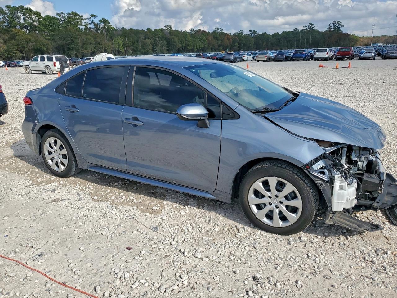 2022 Toyota Corolla Le - Фото 4