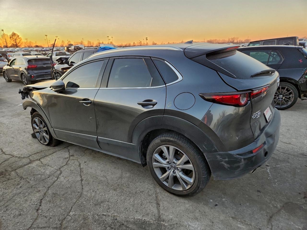 2022 Mazda Cx-30 Premium - Фото 2