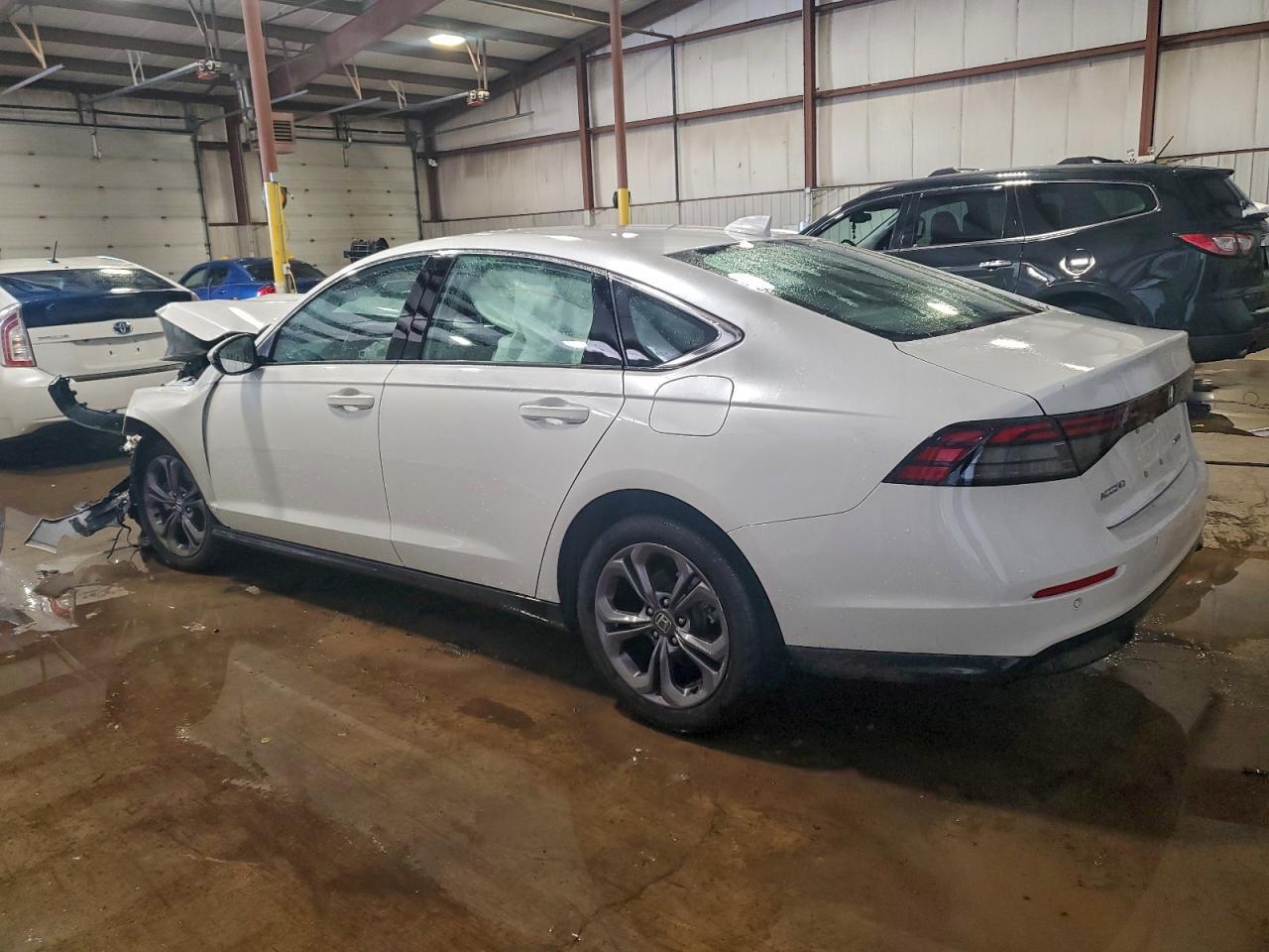 2024 Honda Accord Hybrid Exl - Image 2