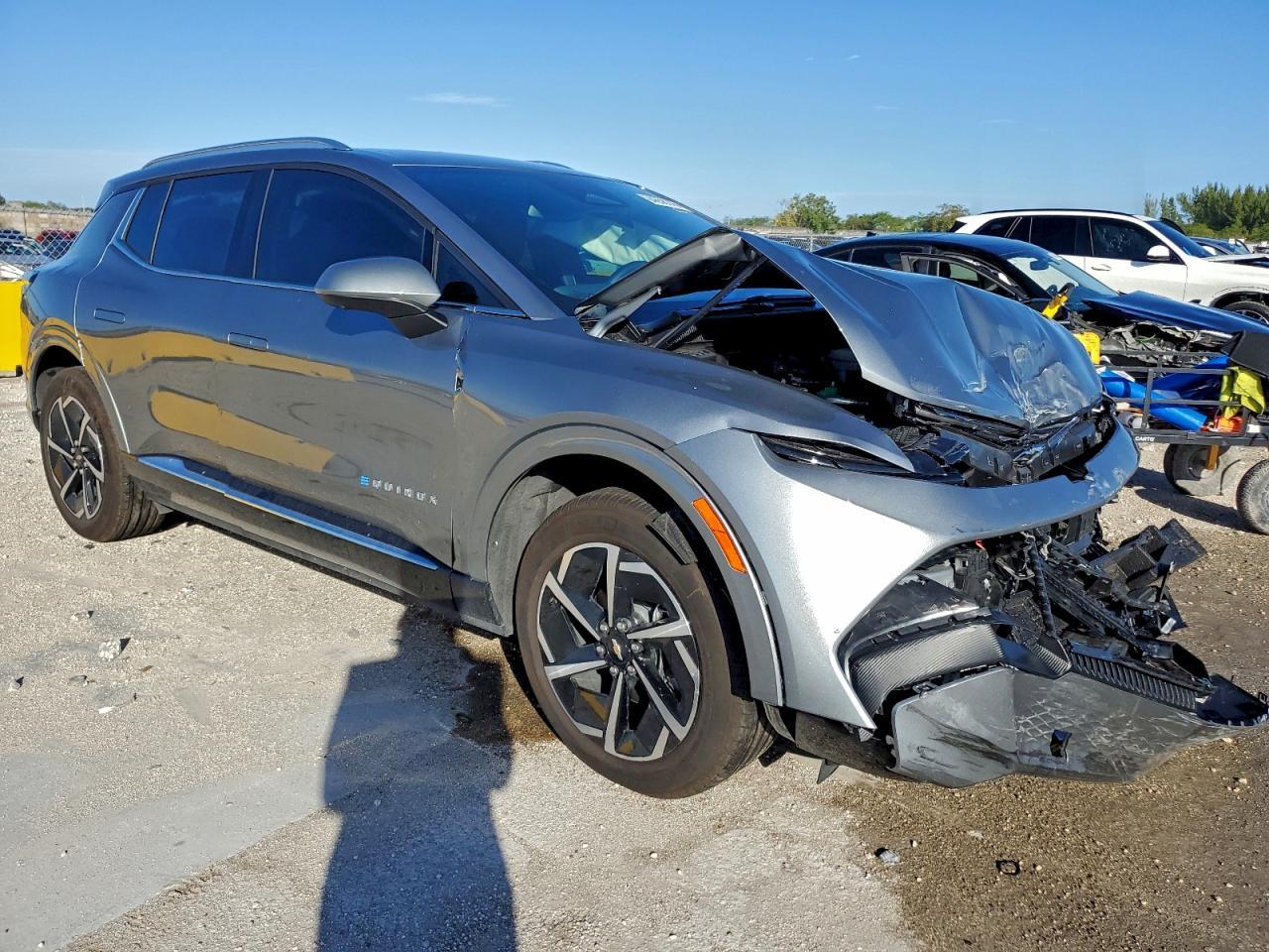 2025 Chevrolet Equinox Lt - Image 4