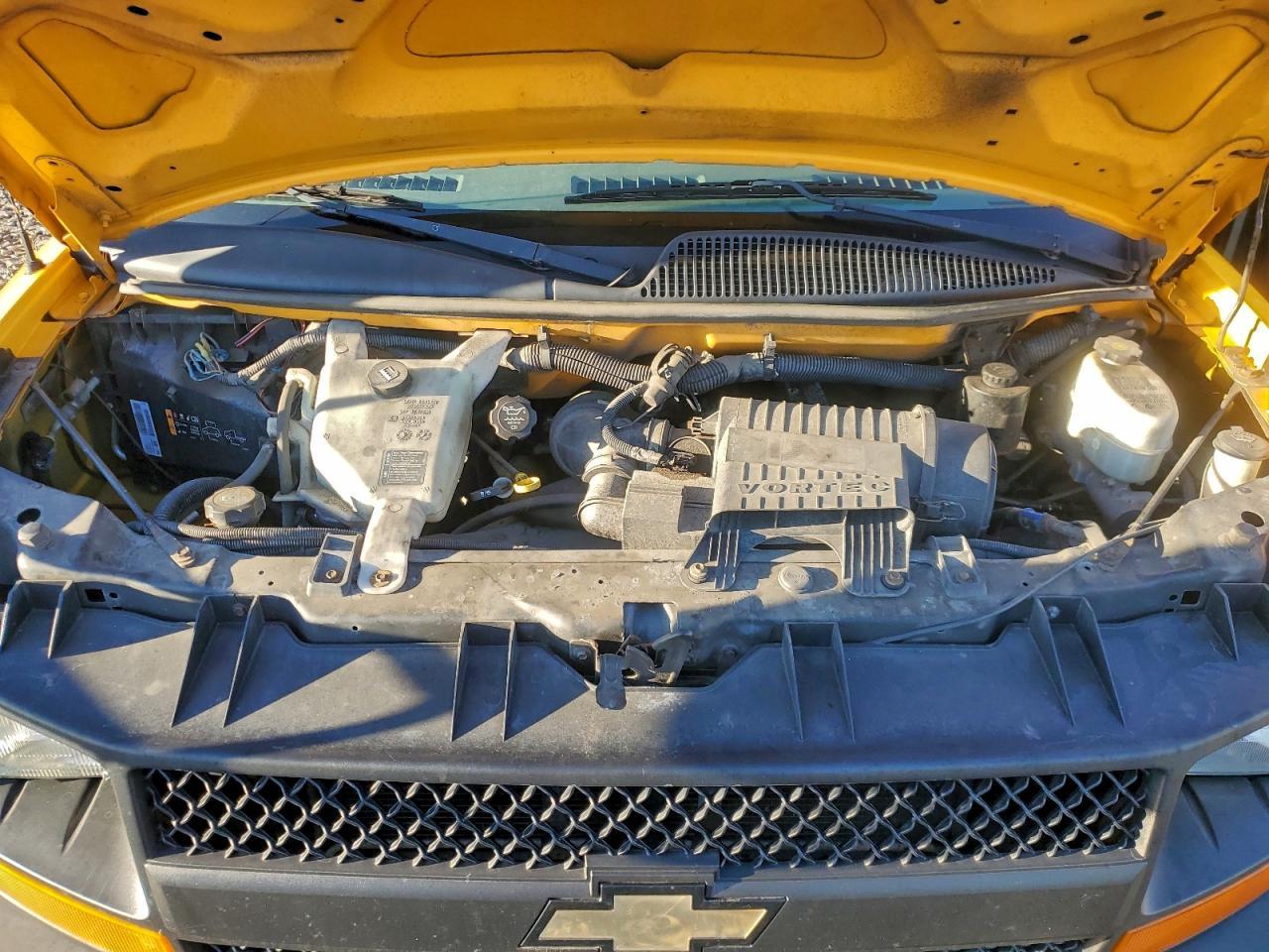 2012 Chevrolet Express School Bus - Фото 7