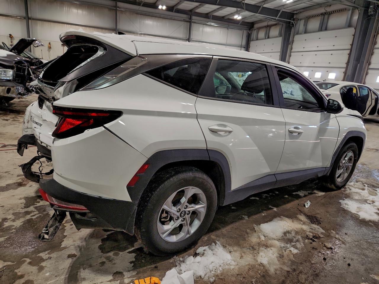 2024 Hyundai Tucson Se - Image 3