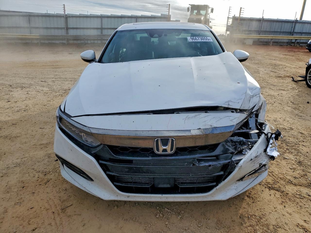 2018 Honda Accord Sport - Image 5