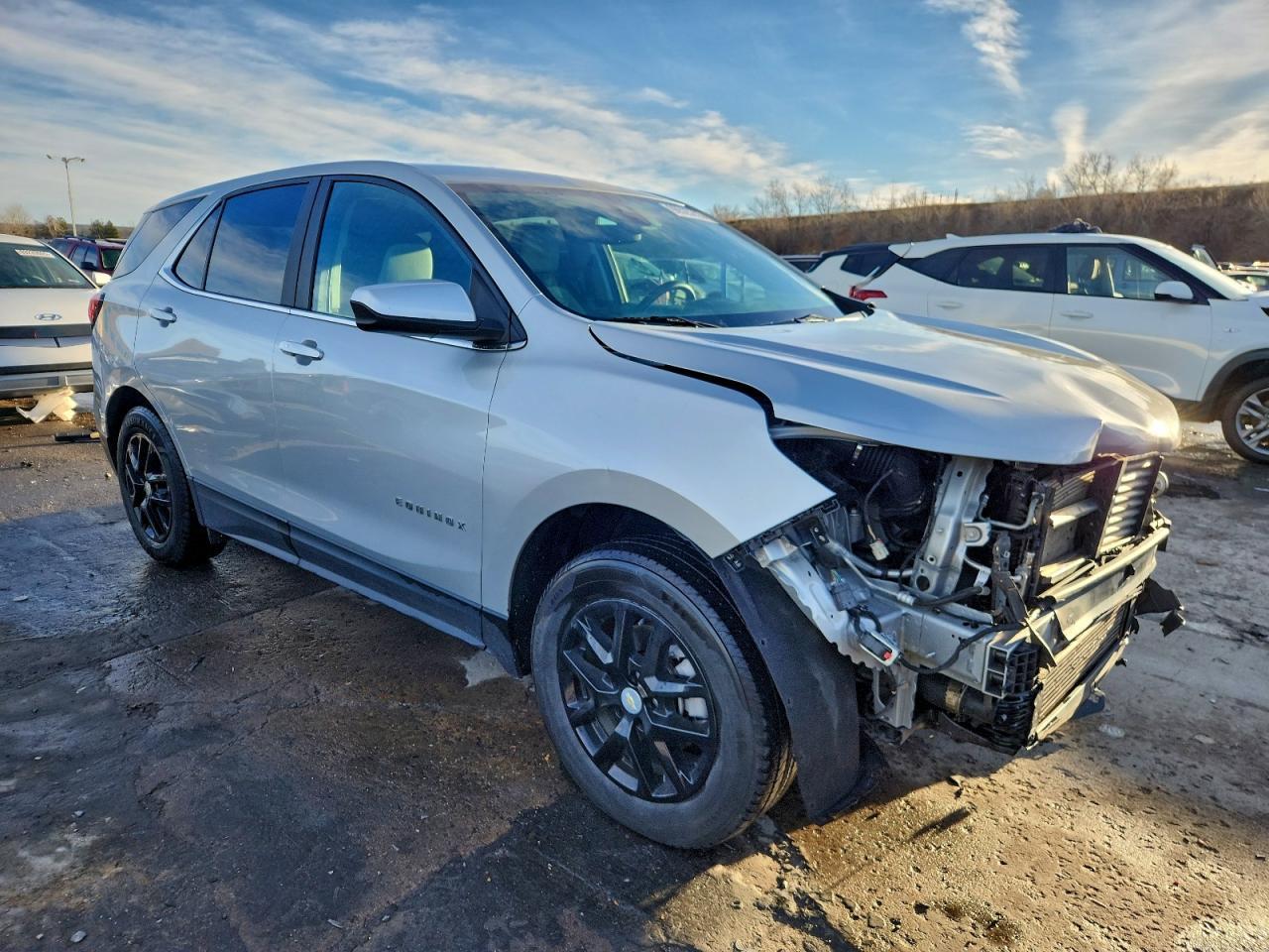 2022 Chevrolet Equinox Lt - Фото 4