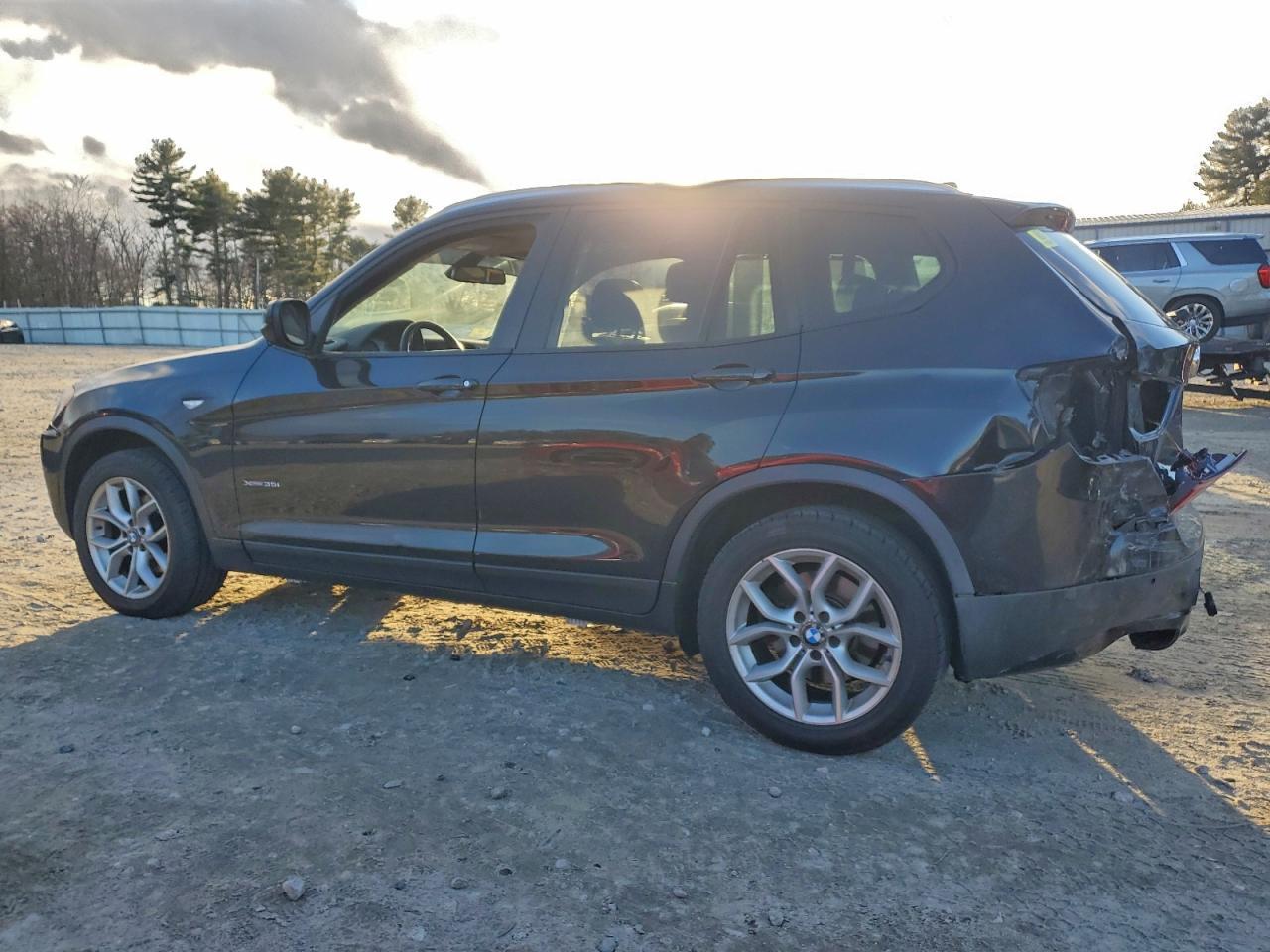 2011 BMW X3 xDrive35I - Фото 2