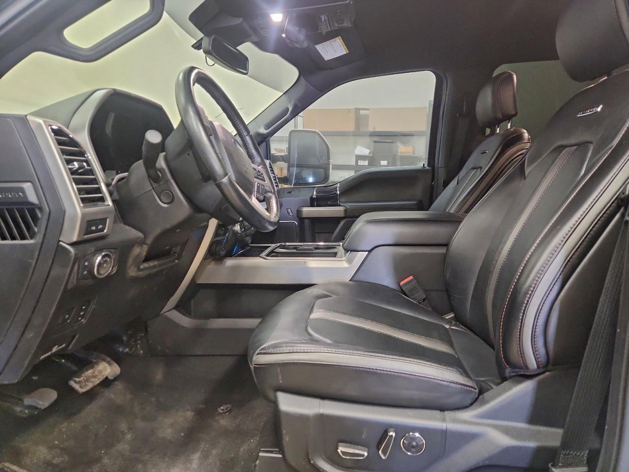 2020 Ford F550 Super Duty - Image 7