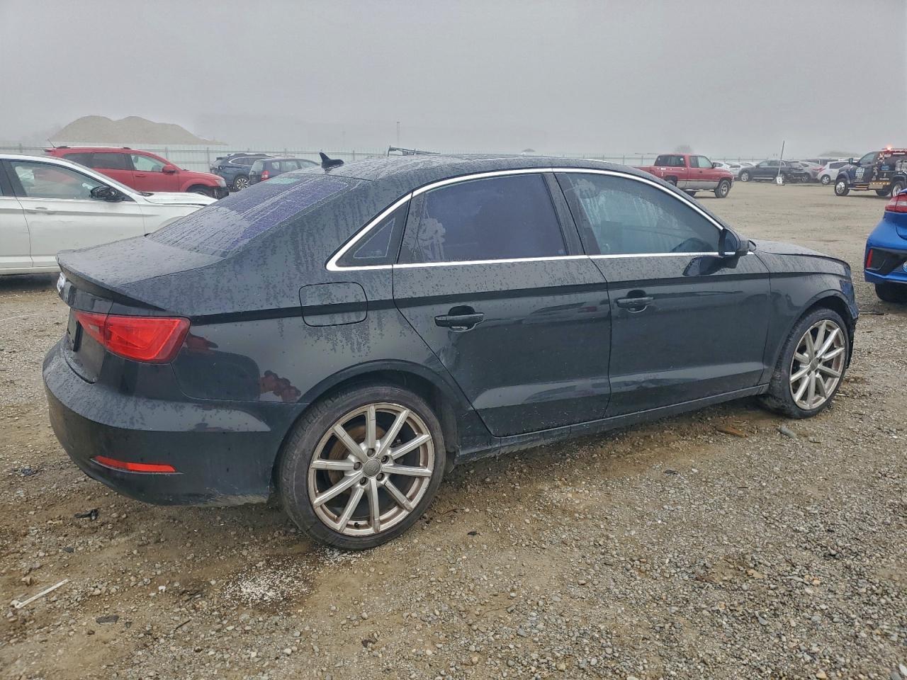 2015 Audi A3 Premium Plus - Фото 3