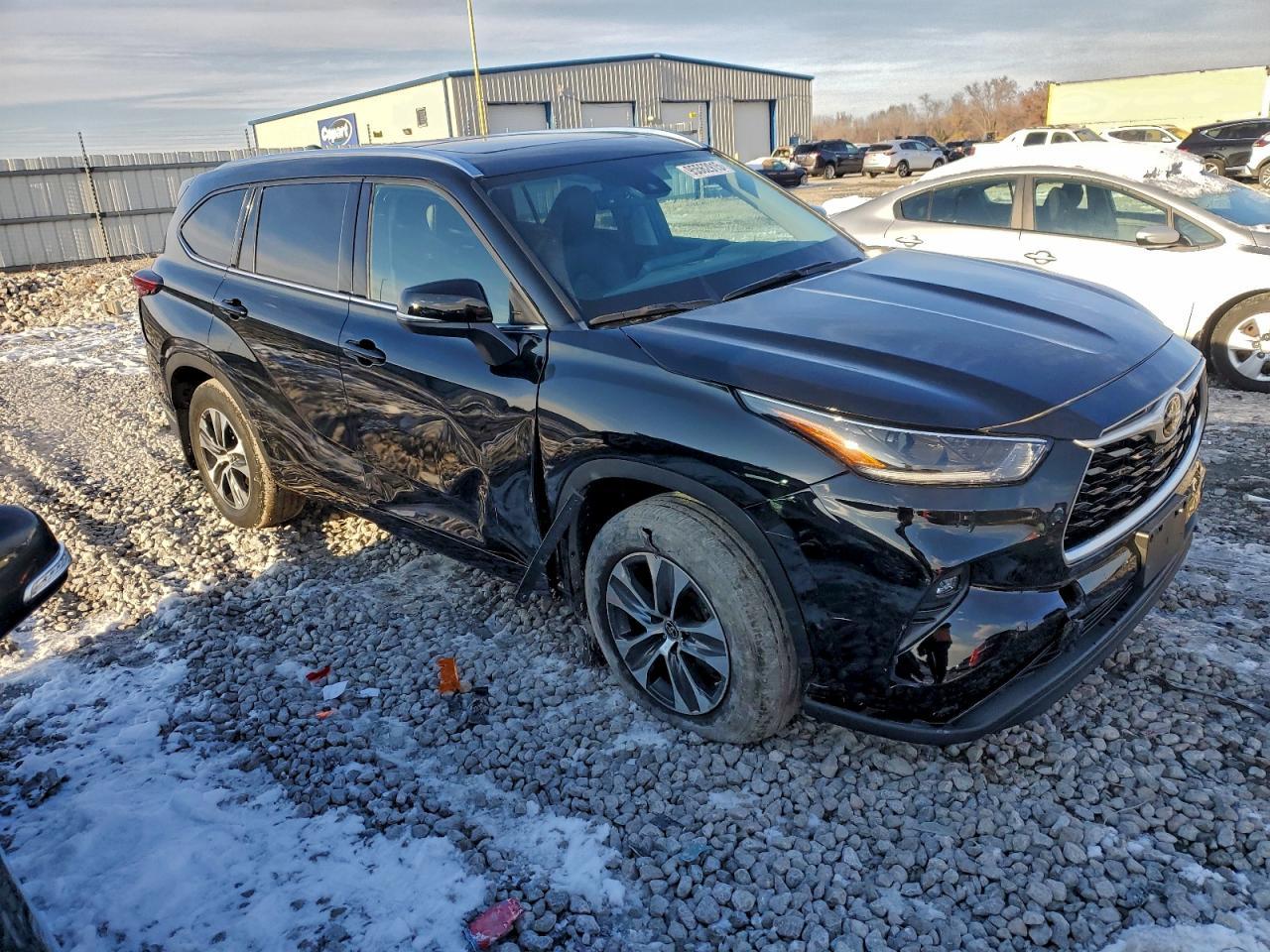 2021 Toyota Highlander Xle - Фото 4