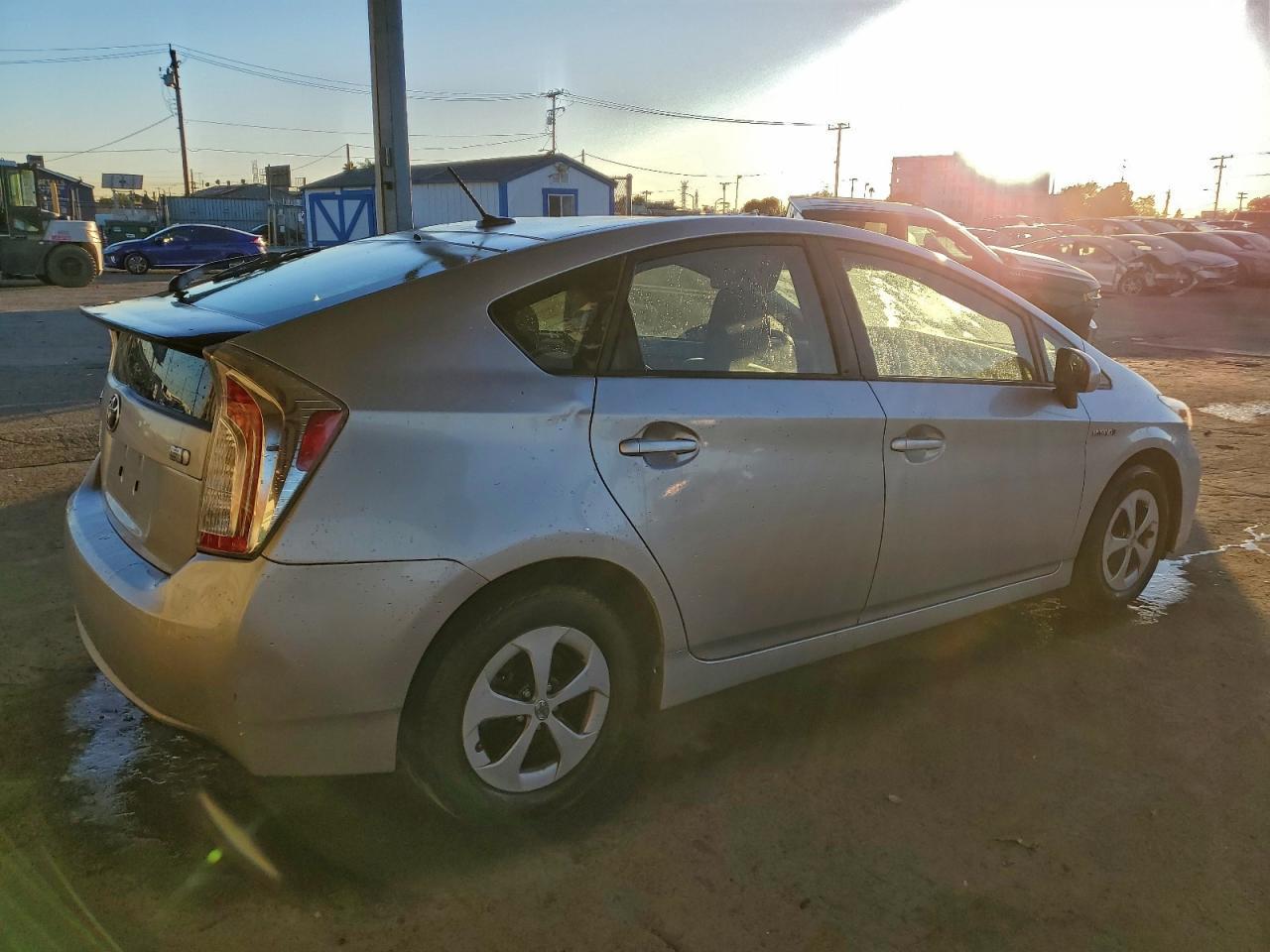 2015 Toyota Prius - Image 3