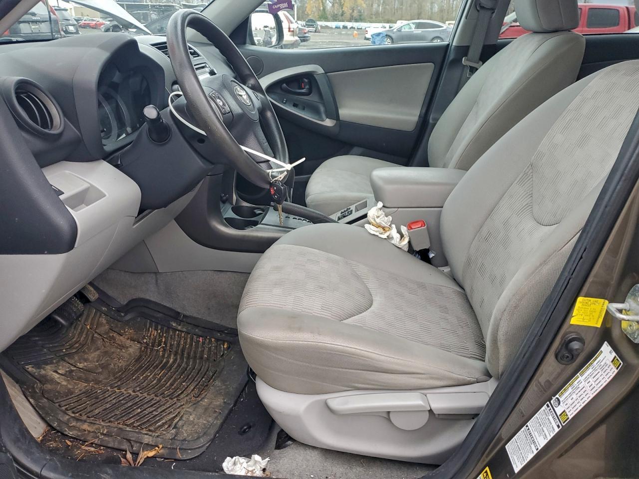 2012 Toyota Rav4 - Image 7