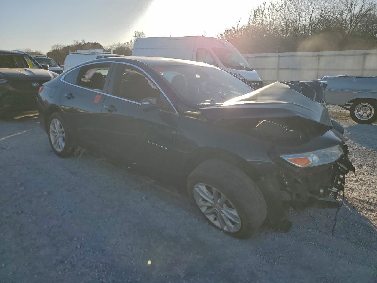 2017 Chevrolet Malibu Lt - Image 4