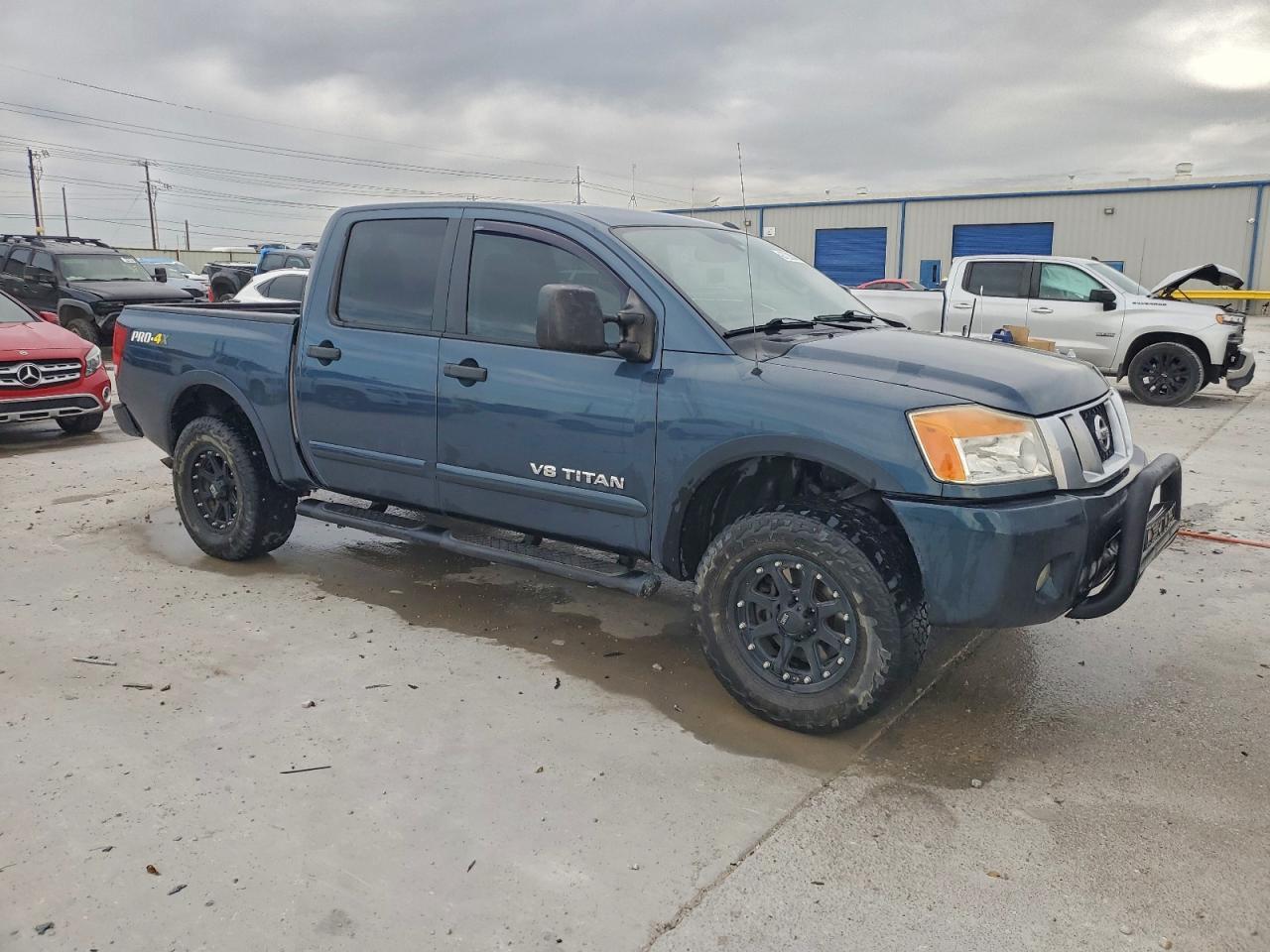 2014 Nissan Titan Pro-4X - Image 4