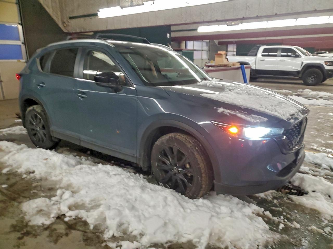 2023 Mazda Cx-5 Preferred - Image 4