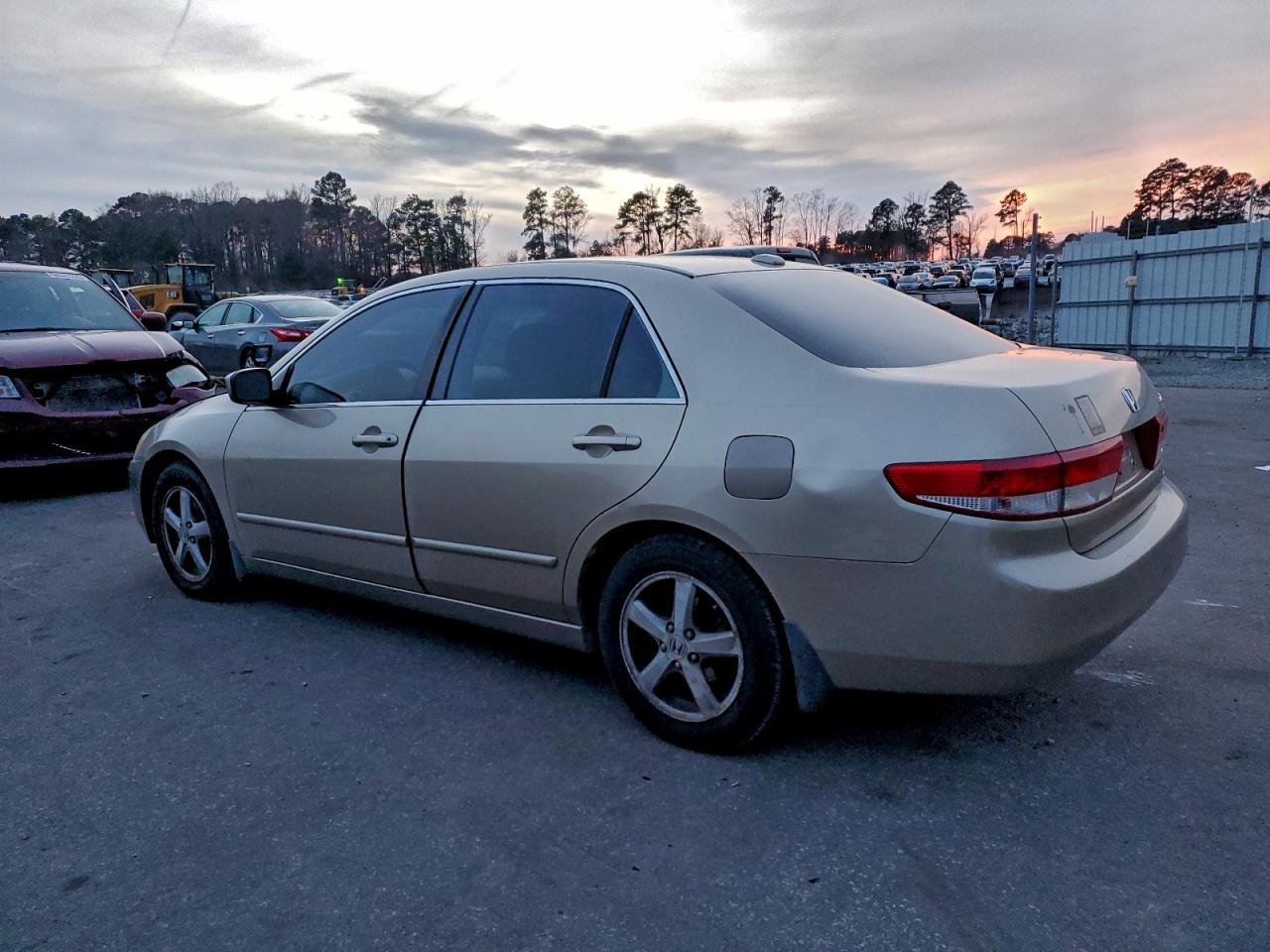 2004 Honda Accord Ex - Фото 2