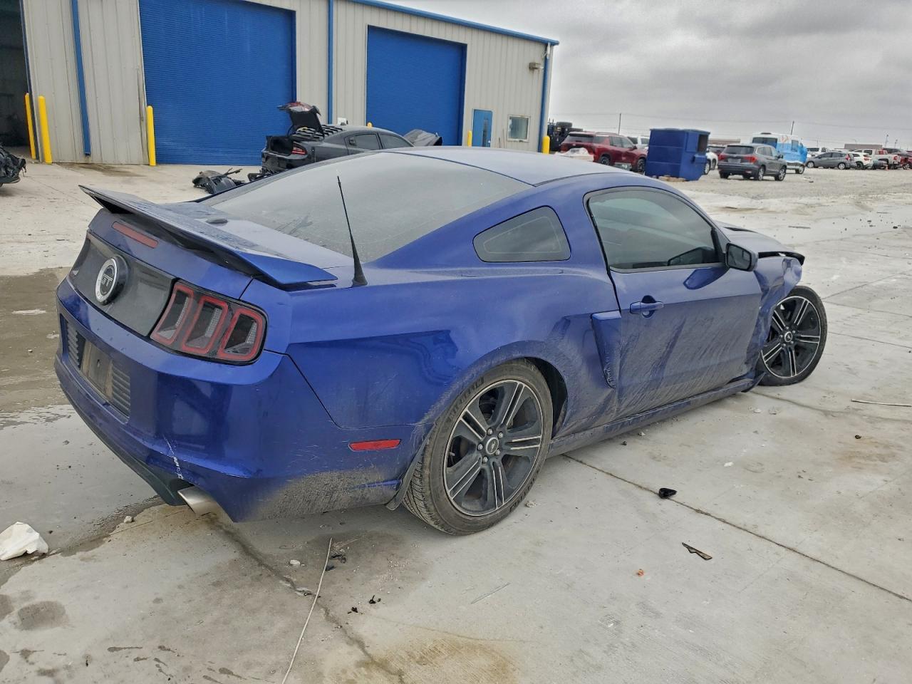 2014 Ford Mustang Gt - Фото 3