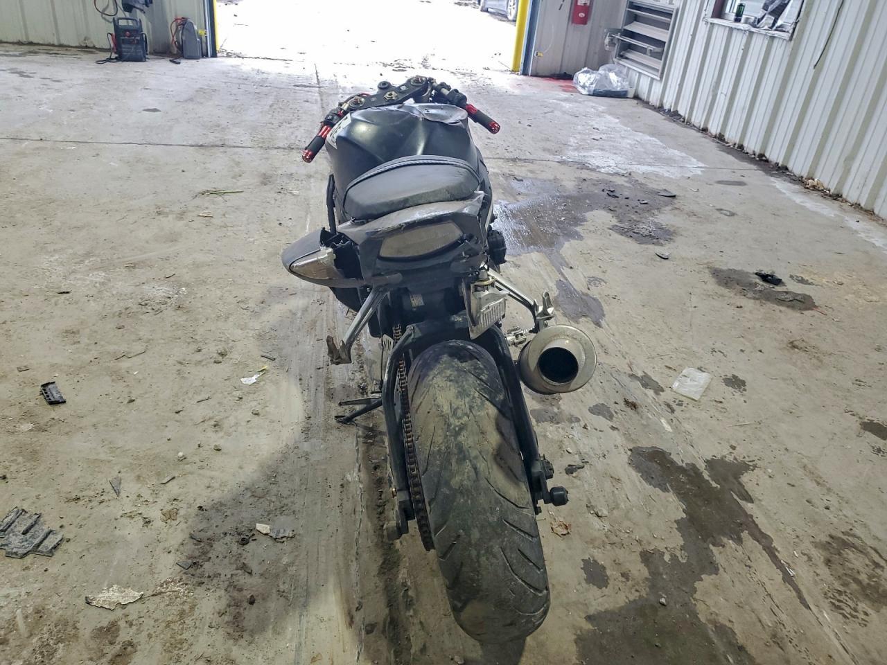 2006 Suzuki Gsx-R1000 - Фото 4