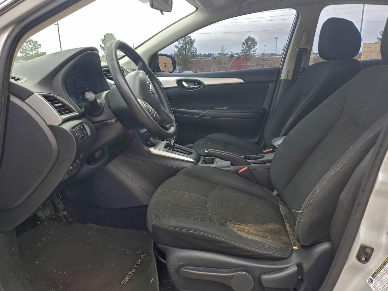 2016 Nissan Sentra S - Image 7