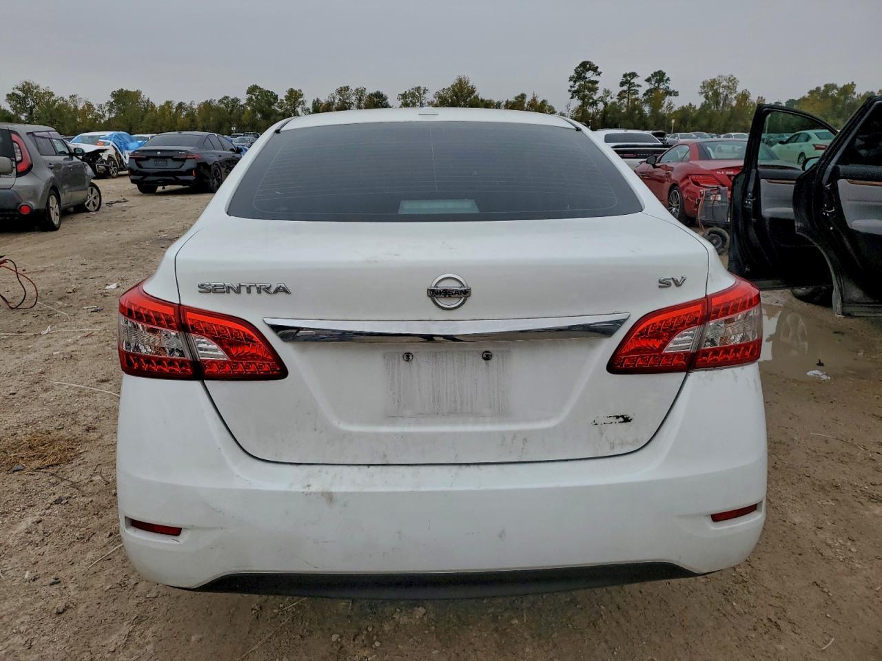 2013 Nissan Sentra S - Фото 6