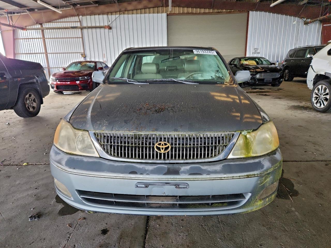 2001 Toyota Avalon - Фото 5