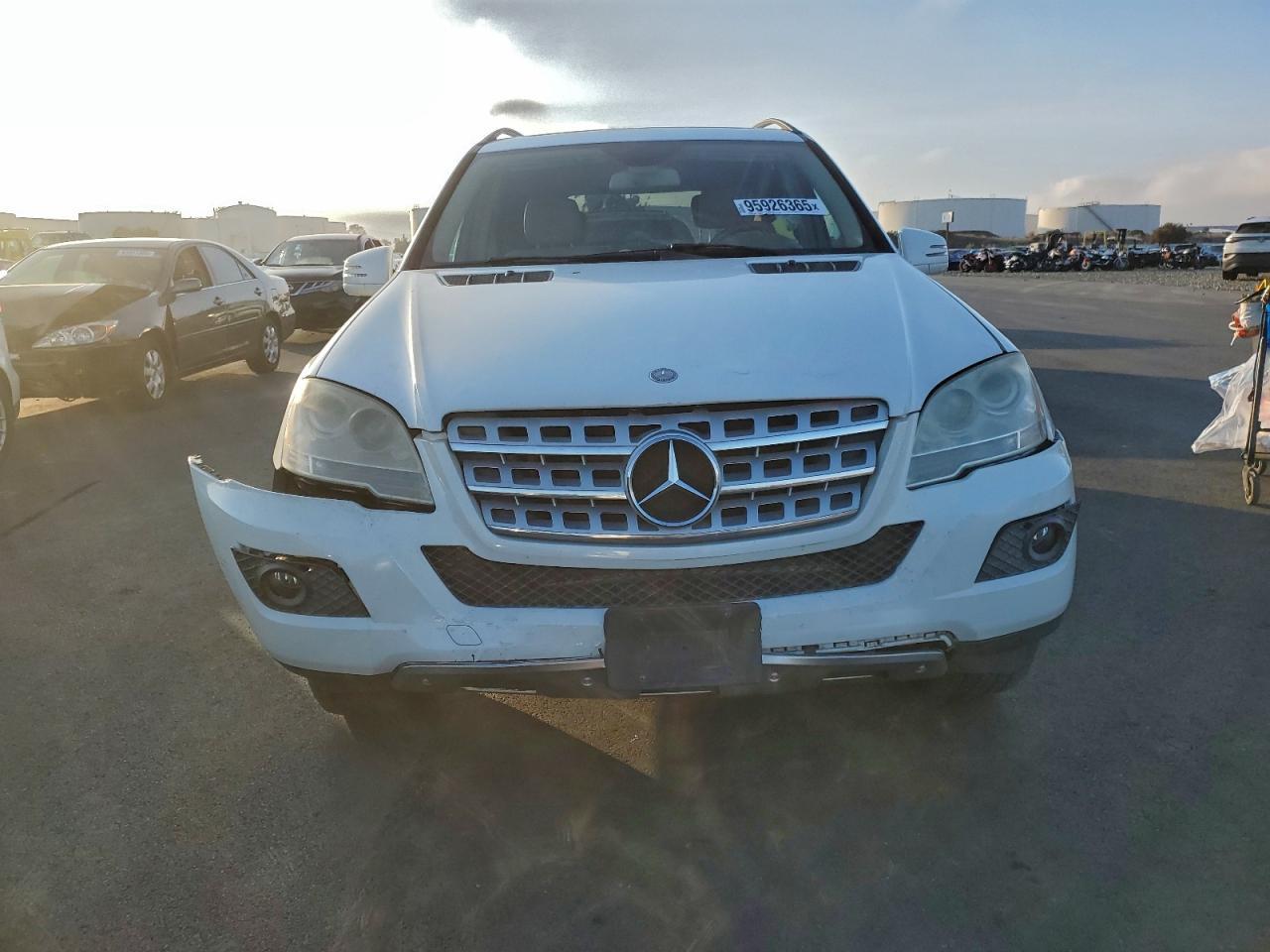 2011 Mercedes-Benz Ml 350 - Фото 5