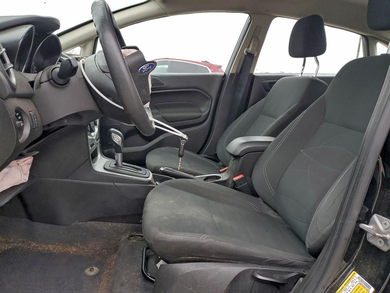 2019 Ford Fiesta Se - Image 7