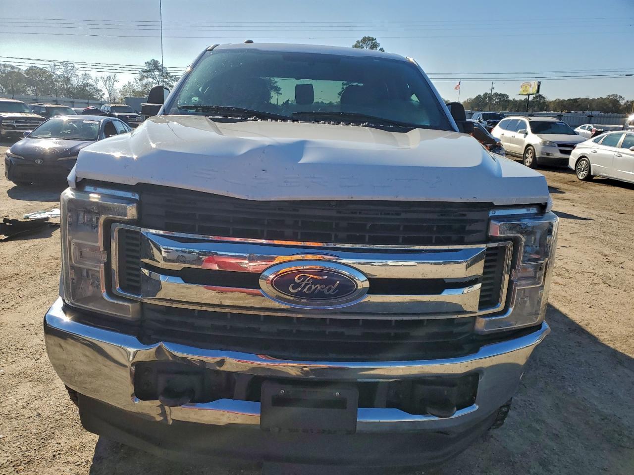 2019 Ford F250 Super Duty - Image 5