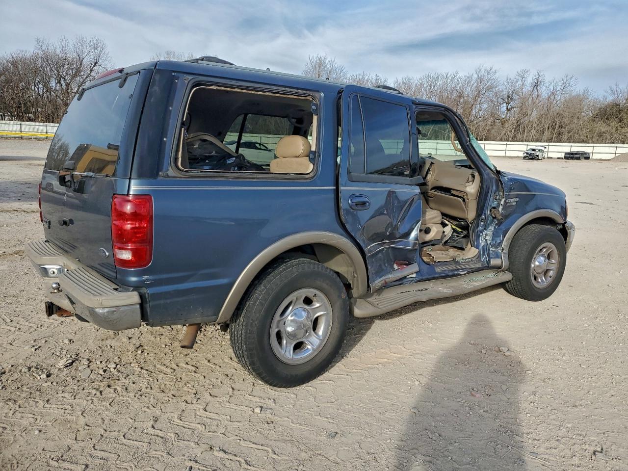 2000 Ford Expedition - Image 3