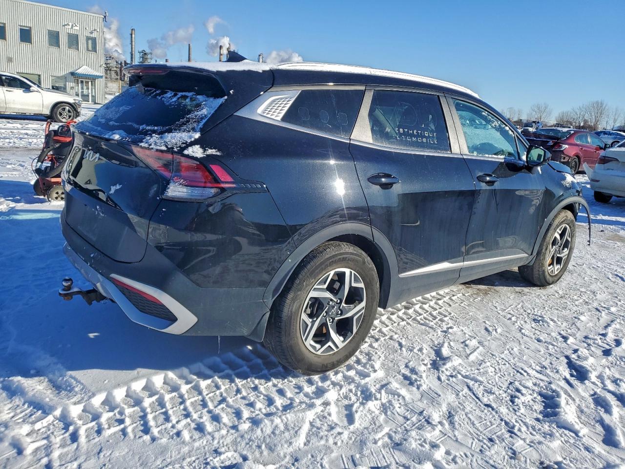 2023 Kia Sportage Lx - Image 3